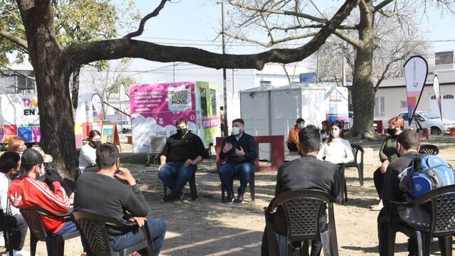 Hay 42 chicos que inician sus prácticas laborales