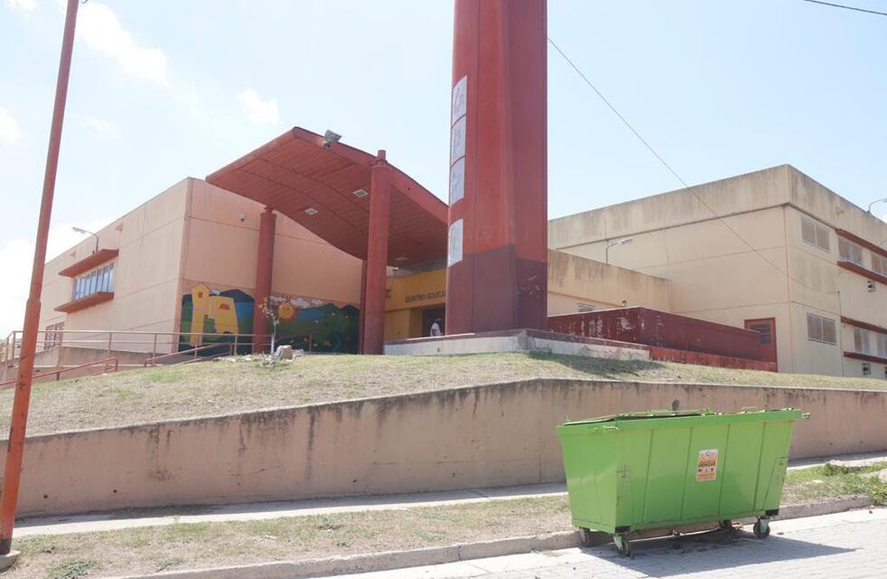 Continúan con la campaña de descacharreo para la prevención del dengue en Carlos Paz