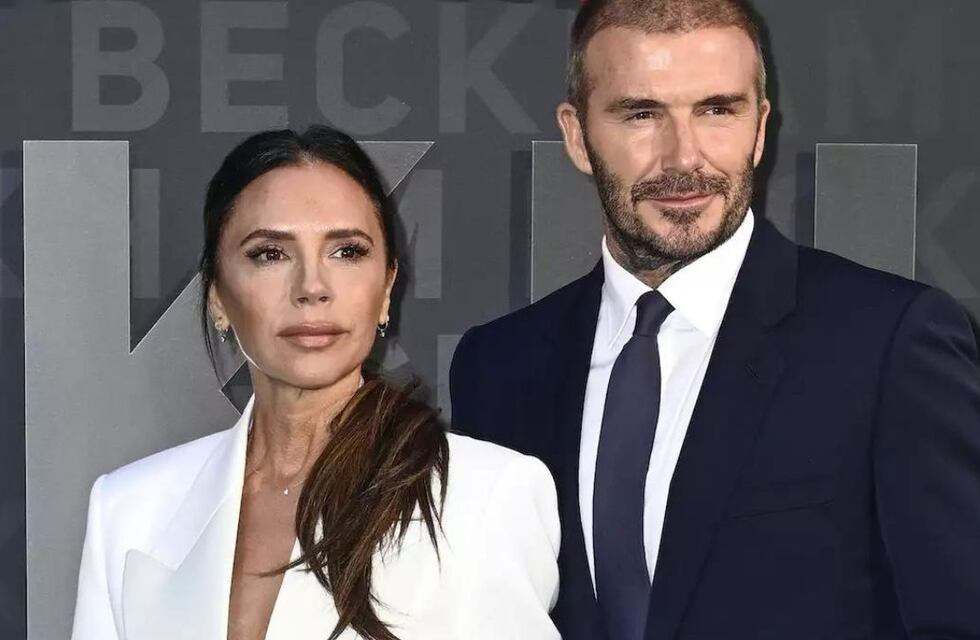 ¿Ocultaron la infidelidad? Quién es la mujer con la Beckham engañó a Victoria y eliminaron de su serie