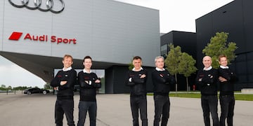 Mattias Ekstrom, Emil Bergkvist, Lucas Cruz, Carlos Sainz, Stephane Peterhansel y Edouard Boulanger.