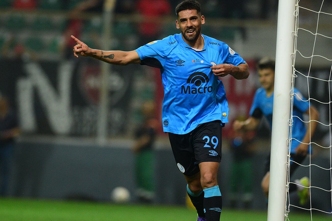 Franco Jara jugador de Belgrano fútbol. Copa Argentina en San Luis Belgrano 3 vs. Newells 1. (José Gabriel Hernández / La Voz)