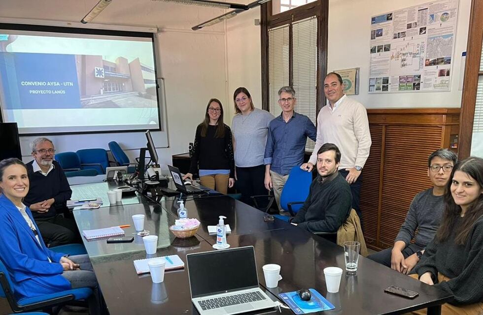 Encuentro de trabajo de investigadores de la UTN de Rafaela con la empresa AYSA