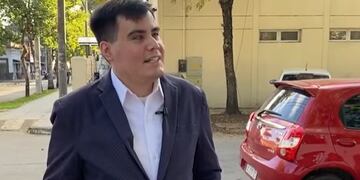 Nicolás, el correntino que perdió la visión a sus 20 años, pero se superó y está por recibirse