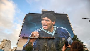 Mural de Diego Maradona.