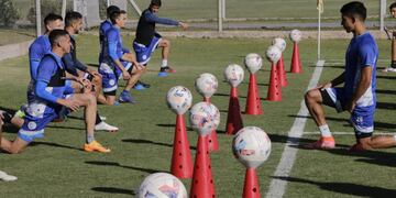 Godoy Cruz y la falencia en las definiciones sobre el arco rival, una cuota pendiente del tomba.