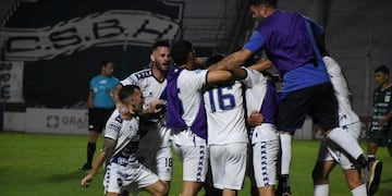 Festejo alocado de Ben Hur, tras el empate