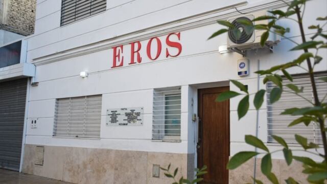 Esta es la fachada de la estética Eros.