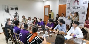 Se trato entre el presidente de la Asociación de Ciclo Positivo y legisladores provinciales