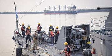 El buque King arribó a la ciudad para el homenaje a Felipe Gallo