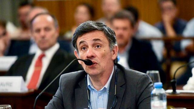 Martín Oliva, Senador de Concepción del Uruguay en Entre Ríos.