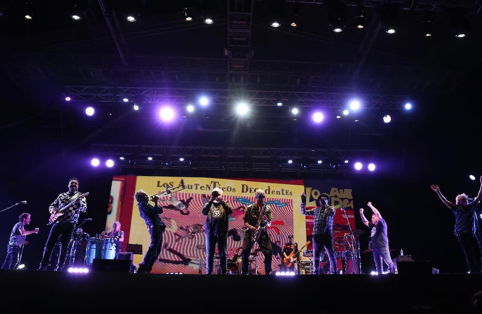 Llegan Los Auténticos Decadentes para tocar a orillas del San Roque