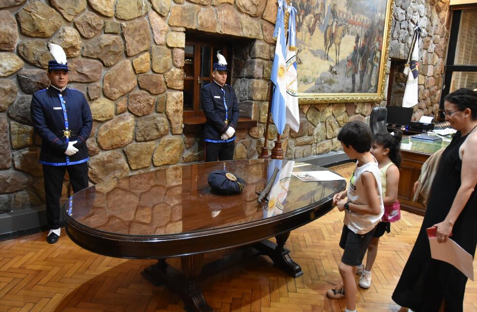 La Legislatura mostró su patrimonio histórico en la Noche de los Museos de Jujuy