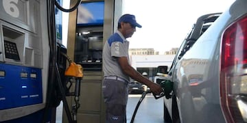Volvió a aumentar la nafta y estos son los nuevos precios en Mendoza