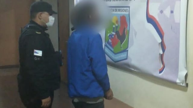 Posadas: terminó detenido tras intentar sustraer objetos de un automóvil.