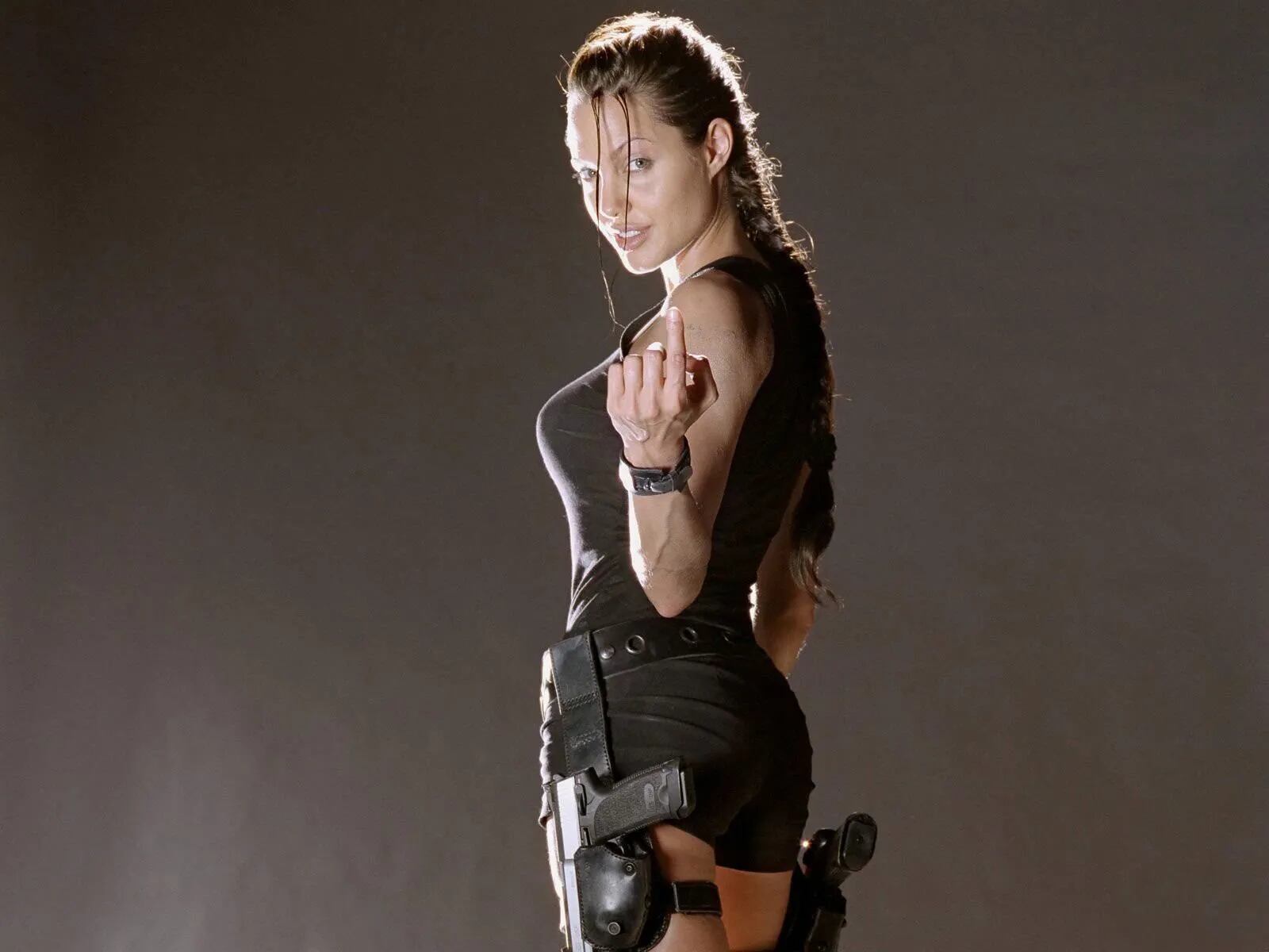 Angelina Jolie como Lara Croft.
