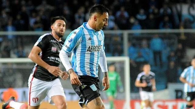 Javier Correa desperdició dos situaciones de gol claras.