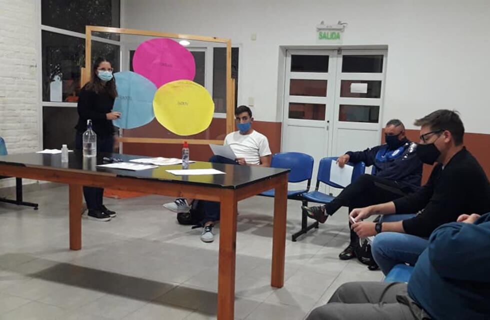 Se realizó el 1er Taller sobre Consumos problemáticos “Cuidados a la Cancha”