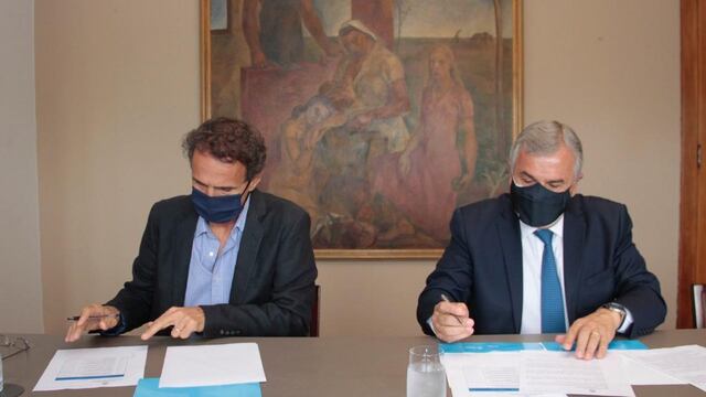 El ministro de Obras Públicas de la Nación Gabriel Katopodis, y el gobernador Gerardo Morales firman el convenio con el Ente Nacional de Obras Hídricas de Saneamiento (ENHOSA), por el que Jujuy obtiene financiamiento para la ejecución de obras por $ 2.198.005.000.