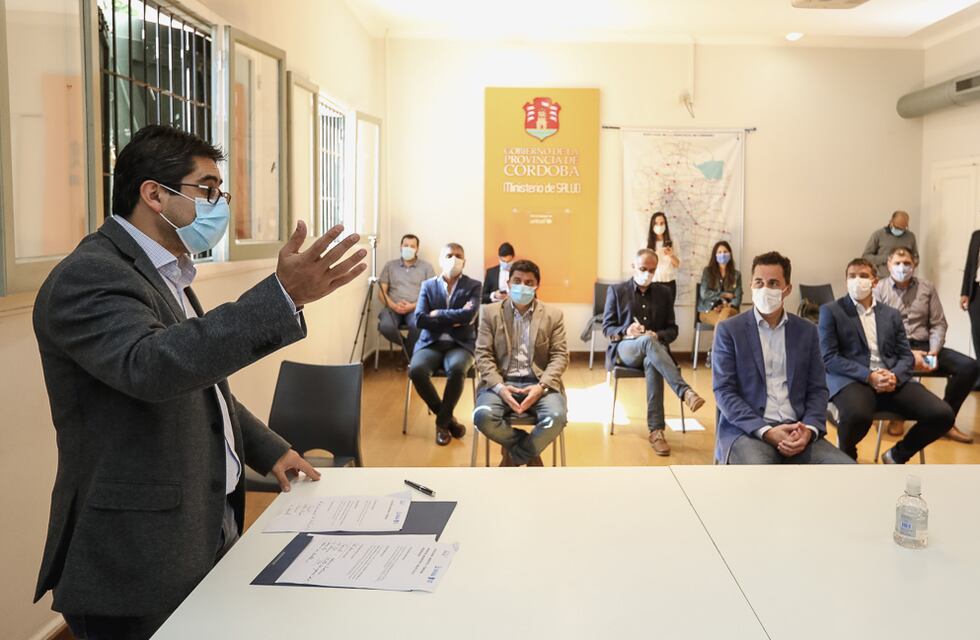 Invierten en 12 hospitales municipales para fortalecer el sistema sanitario en Córdoba