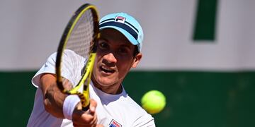 El zurdo debutó con un buen triunfo ante el francés Benjamin Bonzi.