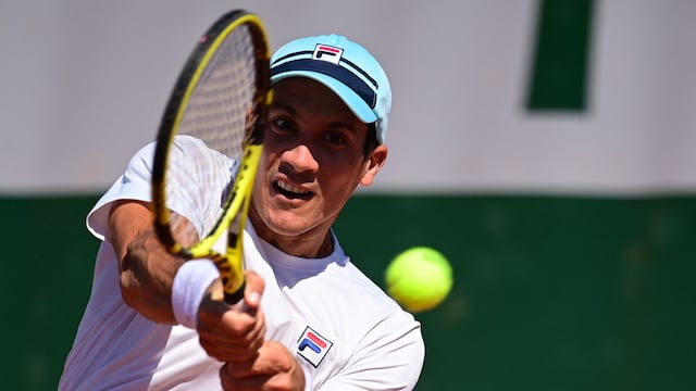 El zurdo debutó con un buen triunfo ante el francés Benjamin Bonzi.