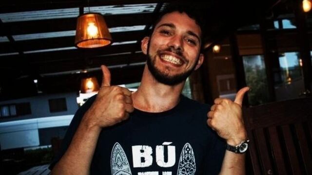 Mateo Torres Mantykow tenía 26 años, repartía volantes para un local de comidas de San Telmo y estaba con dos amigos cuando falleció. El auto que lo atropelló acumula 40 multas por exceso de velocidad y mal estacionamiento.