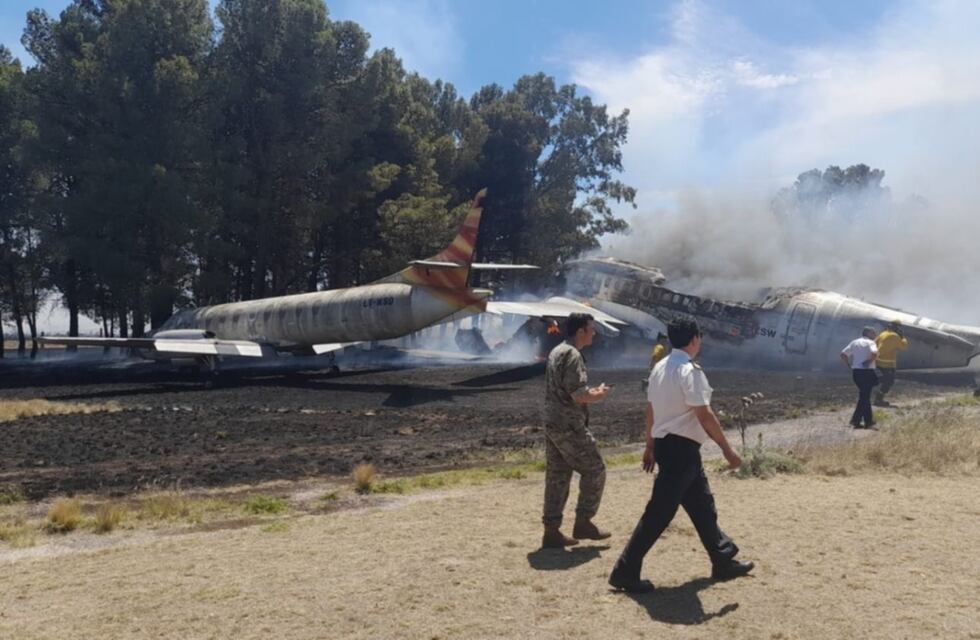 Un incendio en la Base Comandante Espora demandó 6 horas de trabajo