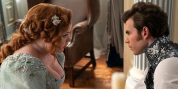 Penelope y Colin en las primeras imágenes exclusivas de la temporada tres de Bridgerton.