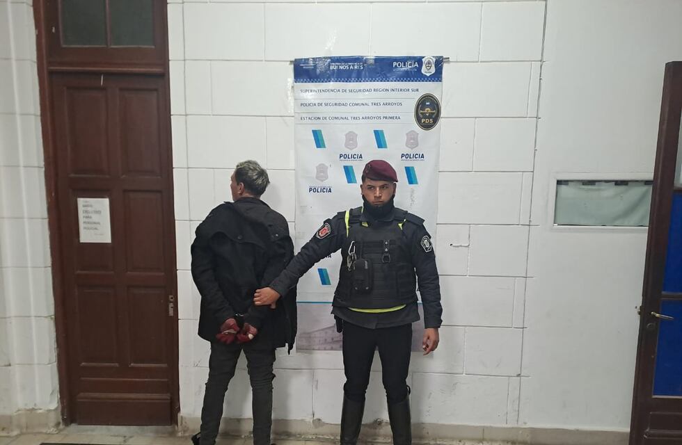 Tres Arroyos: Aprehensión por resistencia a la autoridad