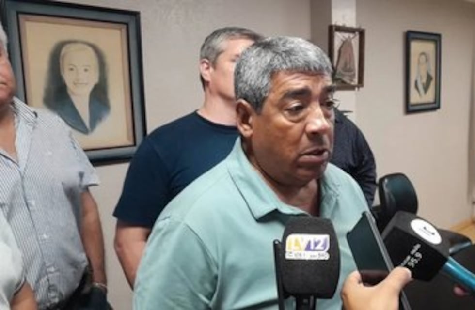 Crisis en el transporte público: Suspenden choferes