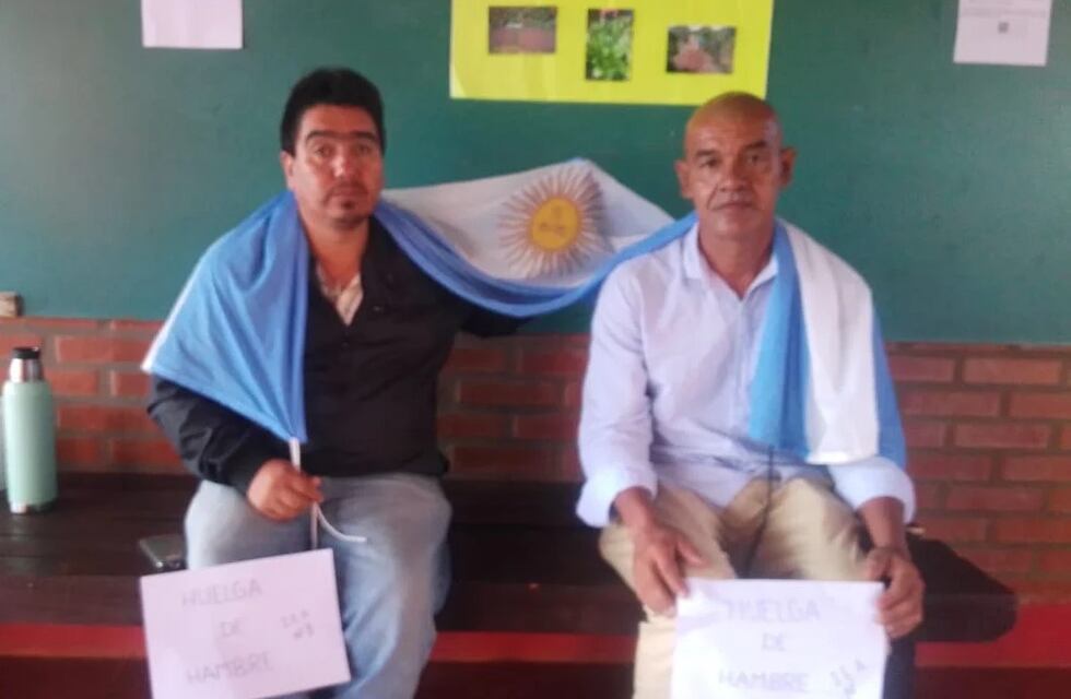 Realizan una huelga de hambre en una escuela de Montecarlo exigiendo la renuncia de la directora