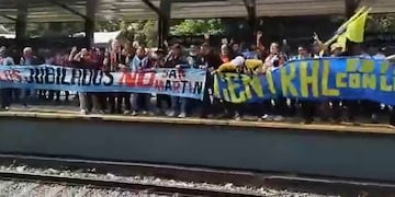 Las hinchadas se unieron y marcharon junto a los jubilados.