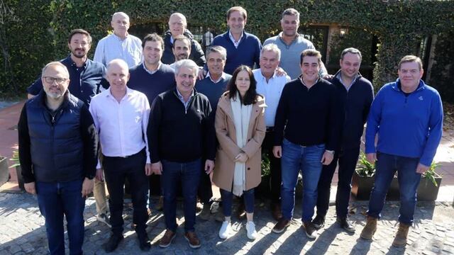 El intendente Mariano User participó de la reunión de jefes comunales PRO.