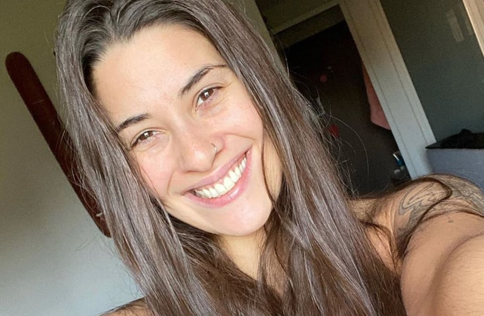 Desde el Caribe, Ivana Nadal demostró que el blanco es el color del verano con una microbikini: “Te deseo la paz interior”