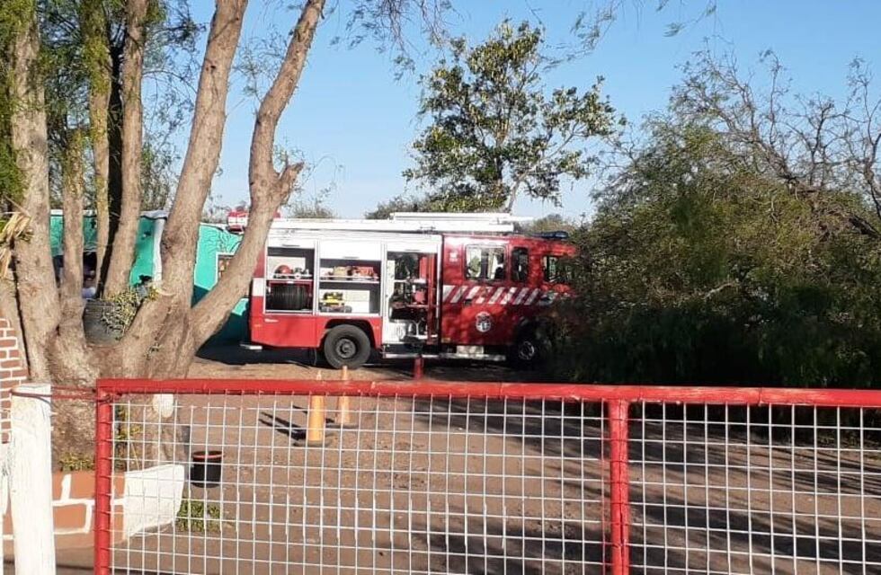 Chuña: madre e hija mueren al caer un árbol sobre su casilla