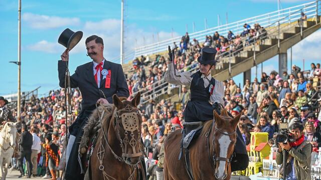 ¡El Sol del 25 viene asomando! llega la gran fiesta patria a Gualeguaychú