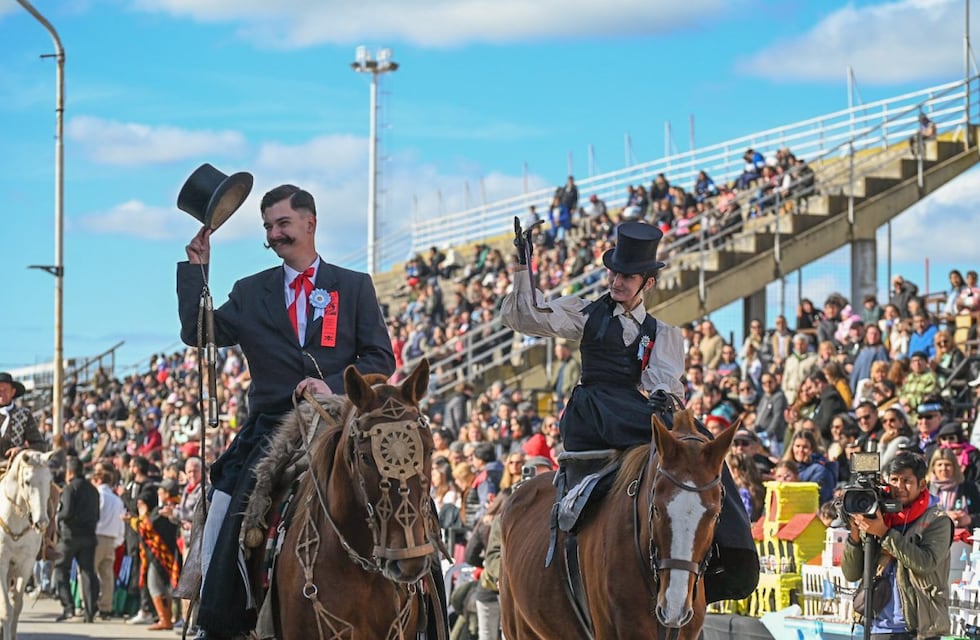 ¡El Sol del 25 viene asomando!: llega la gran fiesta patria a Gualeguaychú
