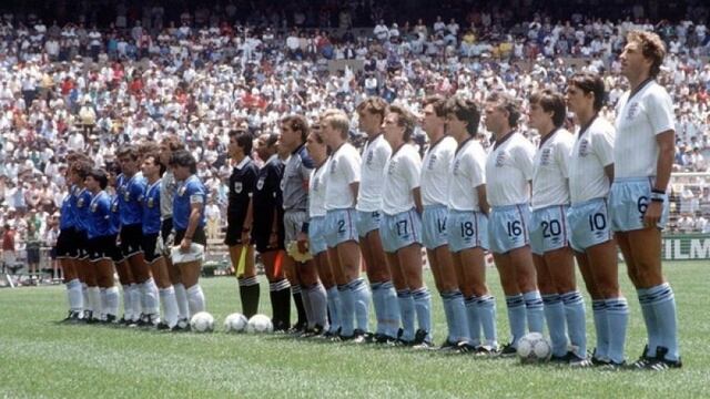 Argentina e Inglaterra se enfrentaban en una "Batalla" futbolística.