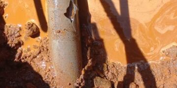 Puerto Iguazú: vecinos del barrio Bicentenario se quedaron sin agua tras conexiones clandestinas.