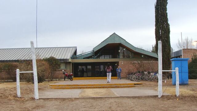 La escuela técnica agropecuaria Seizo Hoshi en Real del Padre estará sin clases presenciales hasta el 21 de abril.