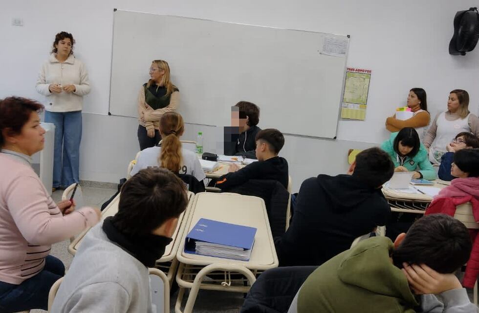 Ciclo de Adolescencias Taller en Escuela Secundaria N° 9 de Tres Arroyos