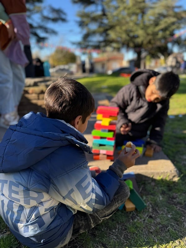 Nuevos Aires realizó una nueva jornada comunitaria está vez, en la Plaza Isla Malvinas