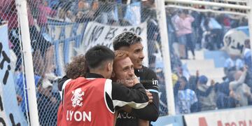 El Colo Rodrigo Acosta anotó el gol de la victoria para el Racing semifinalista.