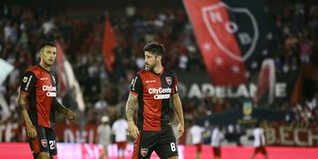 Pablo Pérez y Vagioni, dos jugadores de experiencia de Newell's. (Prensa NOB).