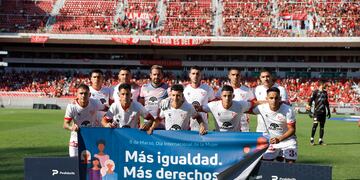 Instituto salió a la cancha con los mismos 11 que ante Newell´s (Foto: Prensa IACC).