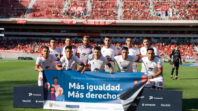 Instituto salió a la cancha con los mismos 11 que ante Newell´s (Foto: Prensa IACC).