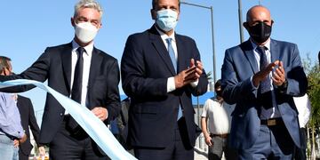 Mario Meoni, Sergio Massa y Alexis Guerrera en un acto político. (Foto: Prensa Ministerio de Transporte)