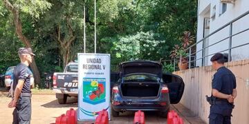 Secuestran 300 litros de combustible de contrabando en Puerto Iguazú.