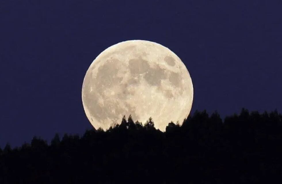 Luna Llena en Cáncer: tres rituales fáciles que podés hacer para cerrar un ciclo