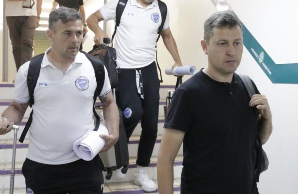 Diego Flores: “De una racha racha negativa se sale con hombres”, dijo el técnico de Godoy Cruz